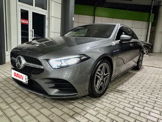2019 Mercedes-Benz A-Класс 200 IV (W177), серый, 3000000 рублей, вид 2