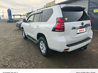 2020 Toyota Land Cruiser Prado 150 Series Рестайлинг 3, белый, 5500000 рублей, вид 3