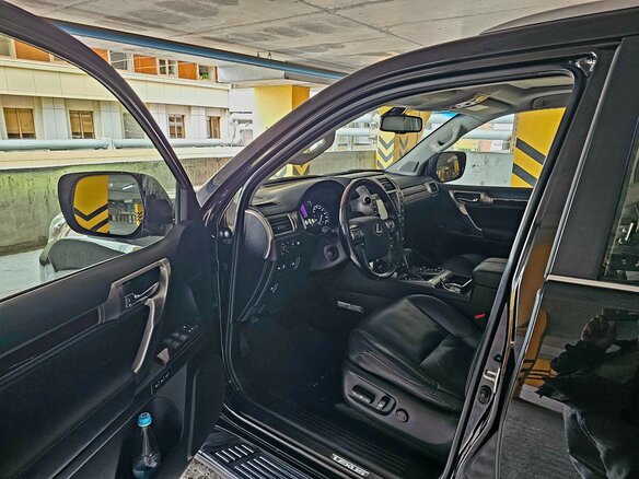 2018 Lexus GX 460 II Рестайлинг, чёрный, 6300000 рублей - вид 11