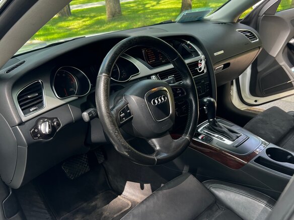 2009 Audi A5 I (8T), белый, 1150000 рублей - вид 9