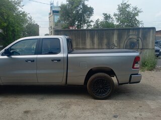2024 Ram 1500 Quad Cab V, серый, 6480000 рублей, вид 3