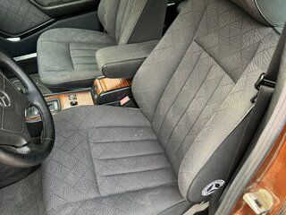 1994 Mercedes-Benz E-Класс 280 5-speed I (W124), коричневый, 1100000 рублей, вид 4