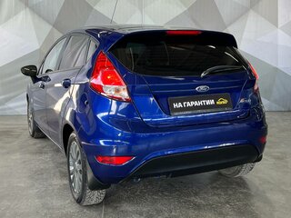 2016 Ford Fiesta Mk6 Рестайлинг, синий, 740000 рублей, вид 4