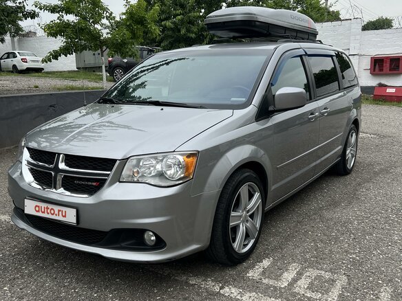 2015 Dodge Caravan Grand V, серый, 2100000 рублей