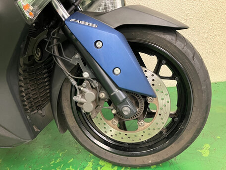 2023 Yamaha XMAX, синий, 700000 рублей, вид 5