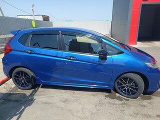 2019 Honda Fit III Рестайлинг, синий, 1550000 рублей, вид 3