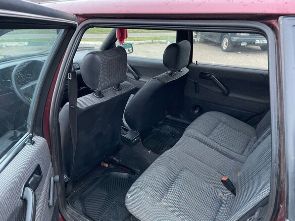 1991 Volkswagen Passat B3, красный, 150000 рублей - вид 15