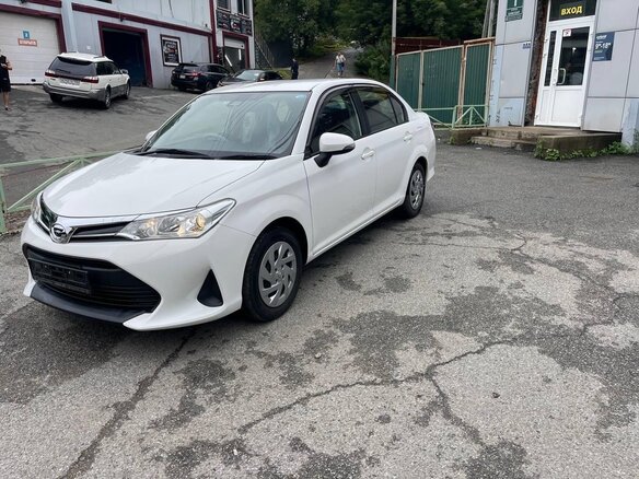 2019 Toyota Corolla Axio XI (E160, E170) Рестайлинг 2, белый, 1320000 рублей - вид 3