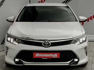 2017 Toyota Camry VII (XV50) Рестайлинг 2, белый, 2185000 рублей, вид 2