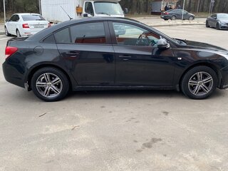 2012 Chevrolet Cruze I, чёрный, 700000 рублей, вид 2