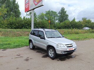 2012 Chevrolet Niva I Рестайлинг, серебристый, 432000 рублей, вид 3