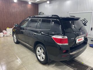 2011 Toyota Highlander II (XU40) Рестайлинг, чёрный, 2400000 рублей, вид 4