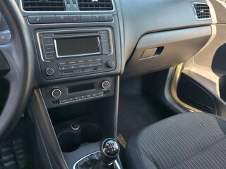 2013 Volkswagen Polo V, серый, 850000 рублей, вид 5