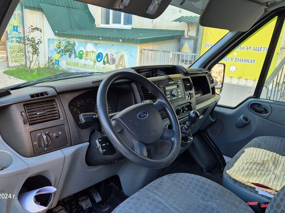 2012 Ford Transit, белый, 1700000 рублей - вид 18
