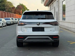 2023 Volkswagen Tayron I Рестайлинг, белый, 2402000 рублей, вид 4