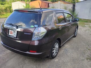 2013 Honda Fit Shuttle I Рестайлинг, красный, 900000 рублей, вид 4