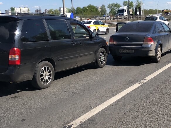 2001 Mazda MPV II (LW), чёрный - вид 16