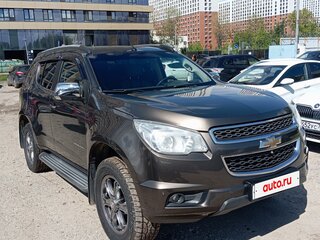2013 Chevrolet TrailBlazer II, коричневый, 1700000 рублей, вид 2