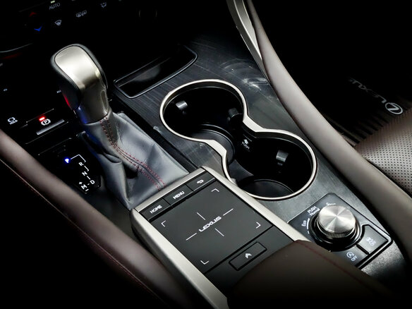 2021 Lexus RX 300 IV Рестайлинг, белый, 5999000 рублей - вид 28