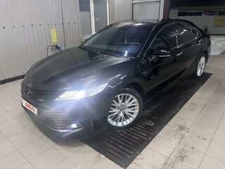 2019 Toyota Camry VIII (XV70), чёрный, 2850000 рублей, вид 1