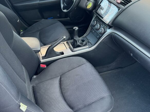 2011 Mazda 6 II (GH) Рестайлинг, чёрный, 950000 рублей - вид 6
