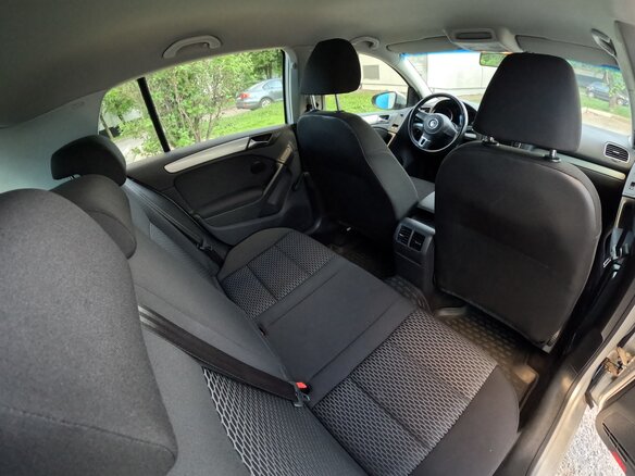 2012 Volkswagen Golf VI, серебристый, 705000 рублей - вид 36