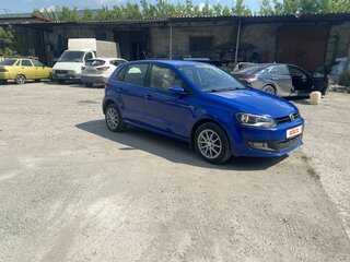 2012 Volkswagen Polo V, синий, 820000 рублей, вид 3