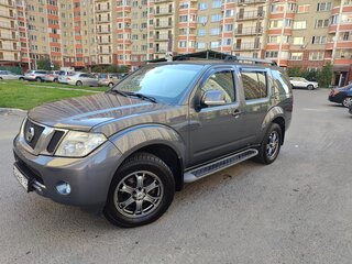 2010 Nissan Pathfinder III, серый, 1500000 рублей, вид 1