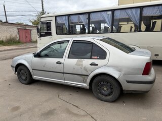 1999 Volkswagen Bora I, серебристый, 150000 рублей, вид 5