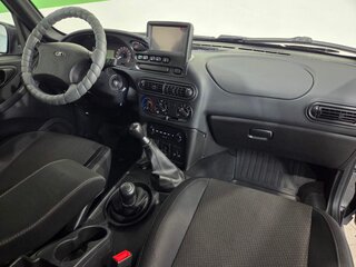 2023 Lada (ВАЗ) Niva Travel I, чёрный, 1185000 рублей, вид 3