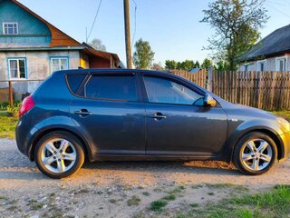 2009 Kia Ceed I, серый, 480000 рублей, вид 3