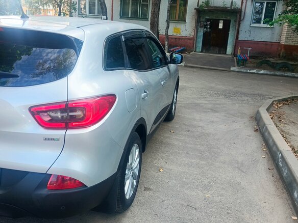 2017 Renault Kadjar I, серебристый, 1470000 рублей - вид 10