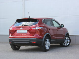 2015 Nissan Qashqai II, красный, 1397000 рублей, вид 2