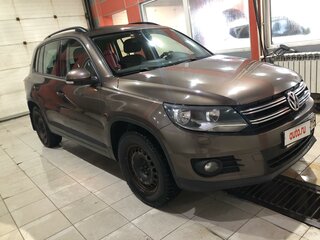 2015 Volkswagen Tiguan I Рестайлинг, жёлтый, 1150000 рублей, вид 3