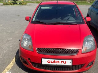 2006 Ford Fiesta Mk5, красный, 240000 рублей, вид 1