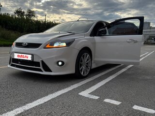 2010 Ford Focus II Рестайлинг, белый, 650000 рублей, вид 3