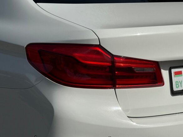 2018 BMW 5 серии 530d VII (G30/G31/G38), белый, 3599000 рублей - вид 13