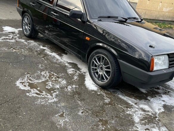 2002 Lada (ВАЗ) 21093i, чёрный, 250000 рублей - вид 4