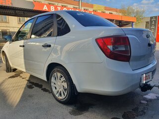 2017 Lada (ВАЗ) Granta I, белый, 500000 рублей, вид 4