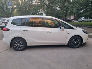 2013 Opel Zafira C, белый, 1150000 рублей, вид 5