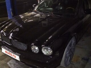 2003 Jaguar XJ III (X350/X358), чёрный, 800000 рублей, вид 3