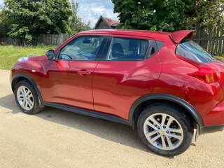 2014 Nissan Juke I, красный, 1408000 рублей, вид 3