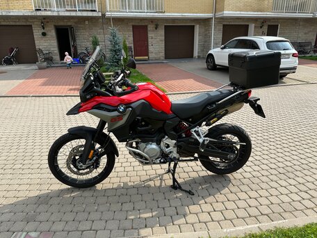 2021 BMW F 850 GS, красный, 1580000 рублей, вид 3