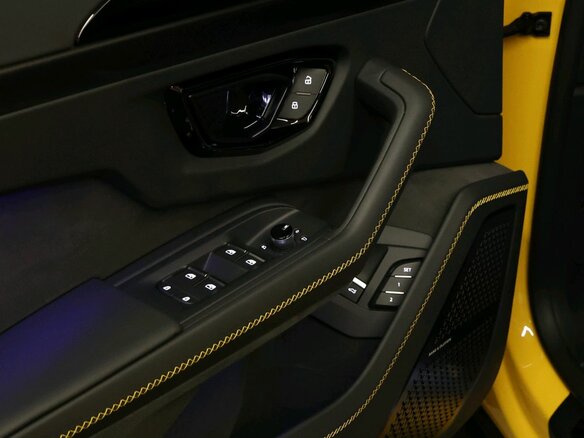 2025 Lamborghini Urus SE I Рестайлинг, жёлтый - вид 28