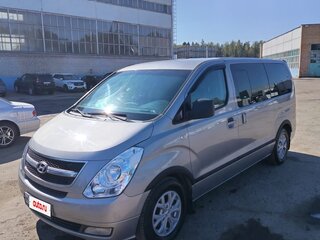 2011 Hyundai Grand Starex I, серый, 1699000 рублей, вид 2