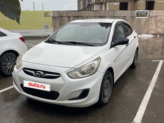 2012 Hyundai Solaris I, белый, 580000 рублей, вид 3