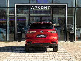 2025 Changan UNI-S I, красный, 3179900 рублей, вид 4