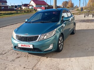 2011 Kia Rio 4-speed III, зелёный, 650000 рублей, вид 1