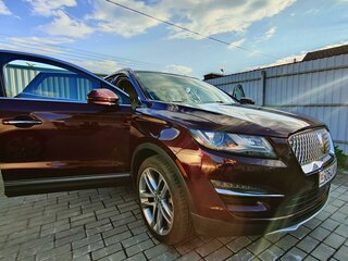 2019 Lincoln MKC I Рестайлинг, красный, 2300000 рублей, вид 3