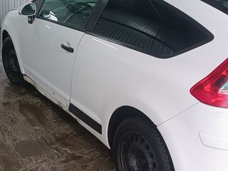 2006 Citroen C4 I, белый, 290000 рублей, вид 4